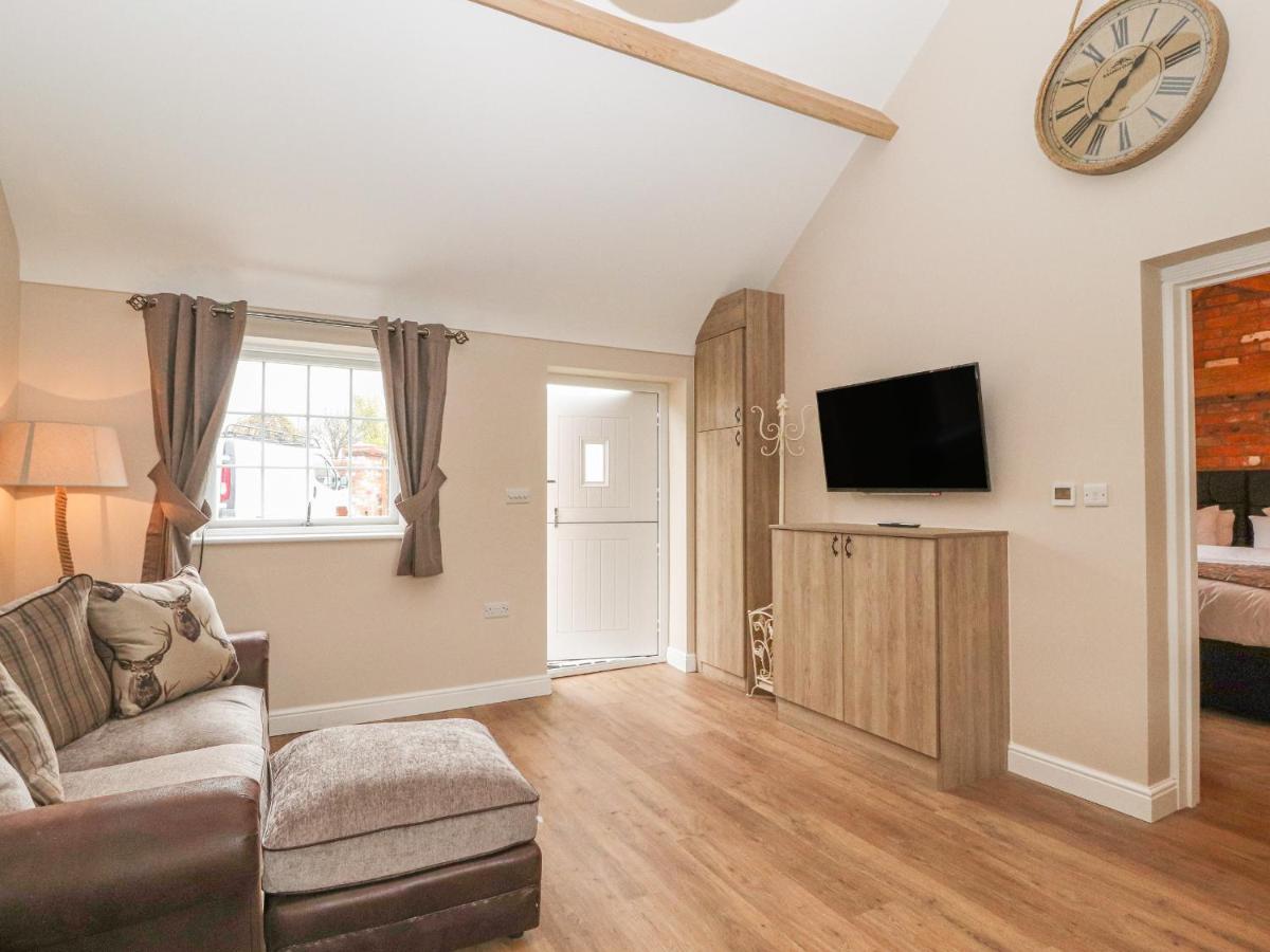 Villa The Hay Barn Chester Esterno foto