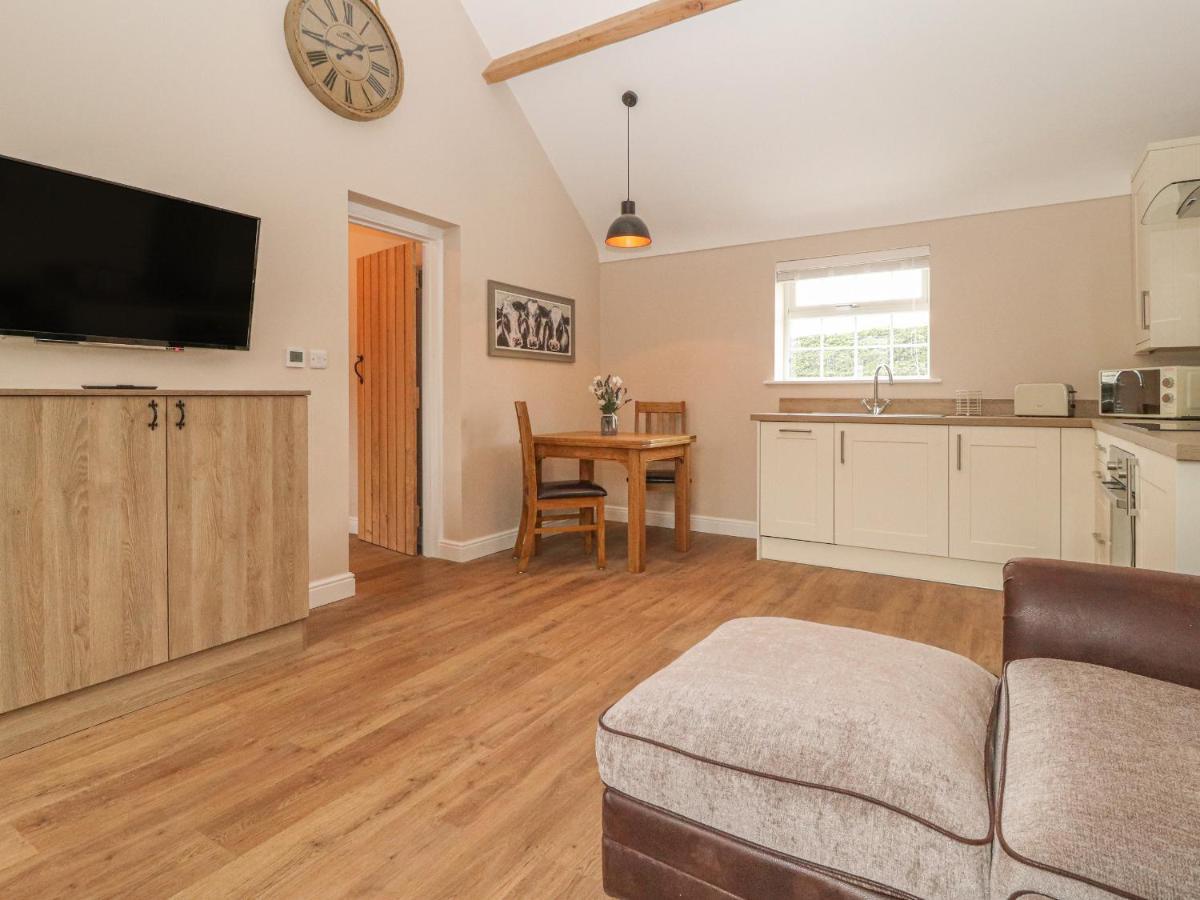 Villa The Hay Barn Chester Esterno foto