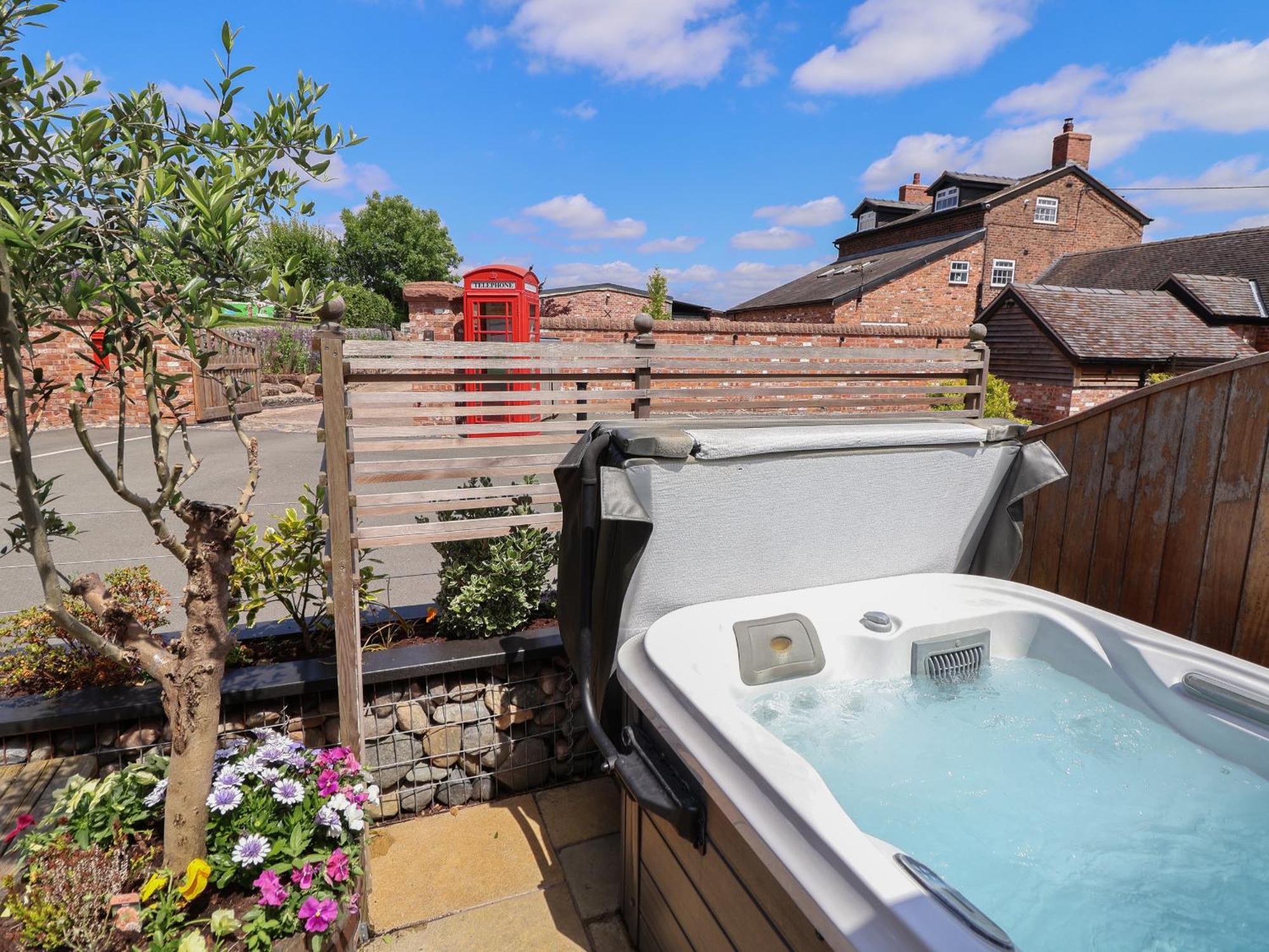 Villa The Hay Barn Chester Esterno foto
